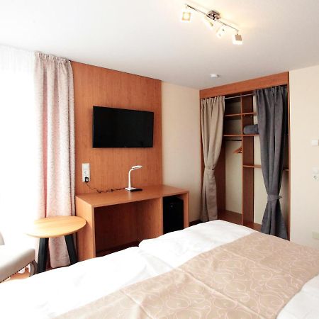 Lamex-Inn Hotel & Restaurant Kelkheim Ngoại thất bức ảnh