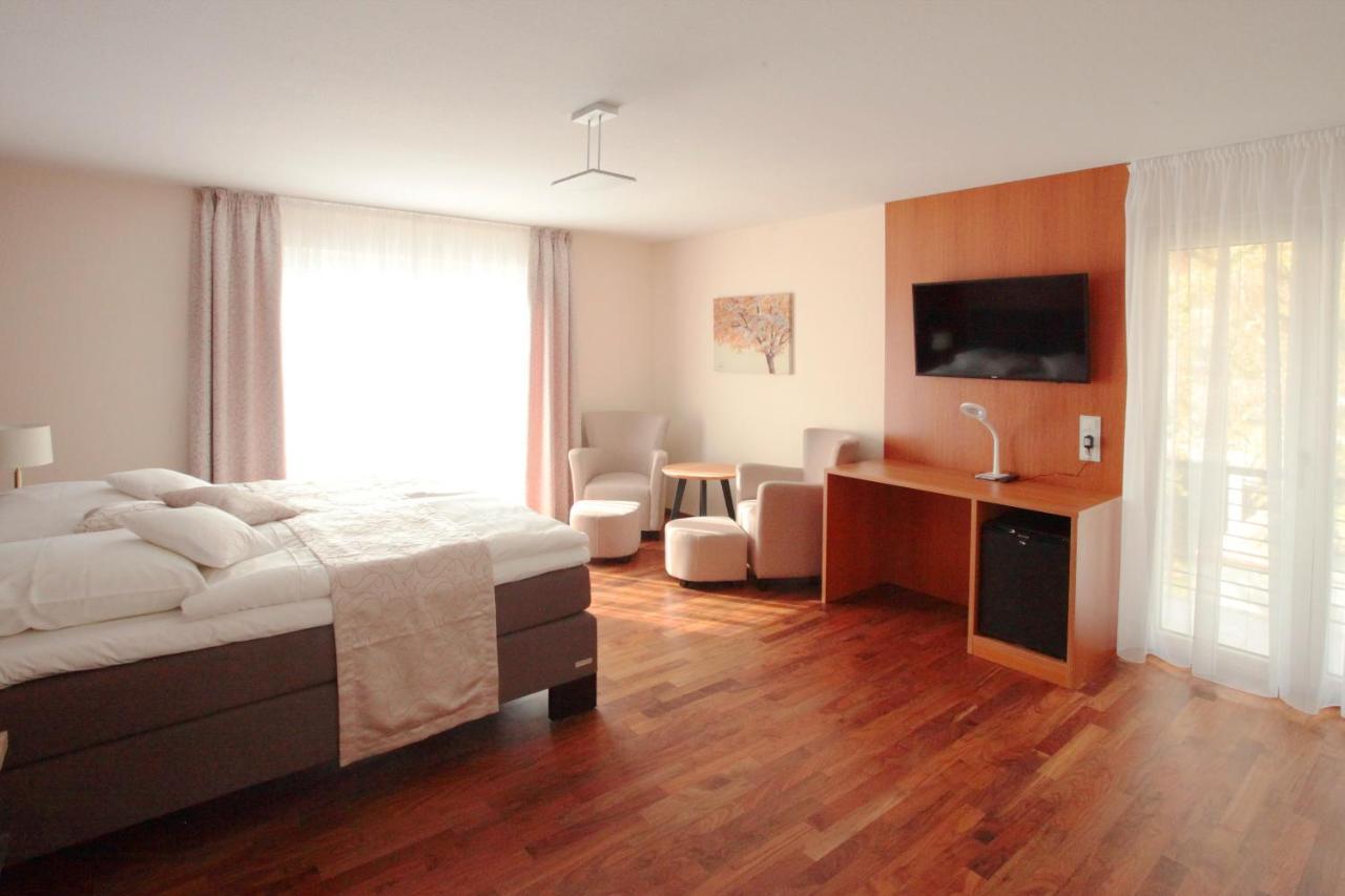 Lamex-Inn Hotel & Restaurant Kelkheim Ngoại thất bức ảnh