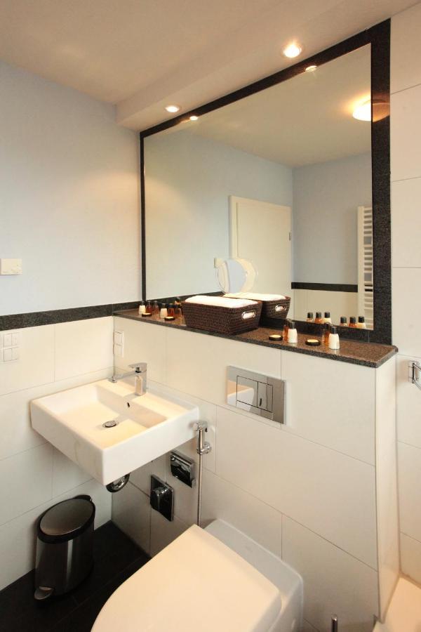 Lamex-Inn Hotel & Restaurant Kelkheim Ngoại thất bức ảnh